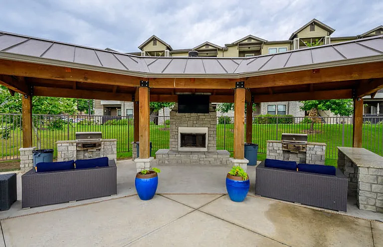 Verandas at Alamo Ranch Apartments — Photo 7