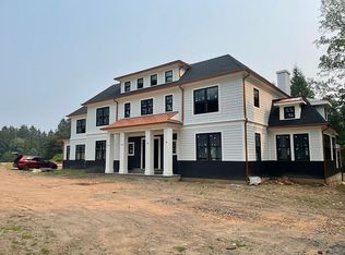 54 Pleasant Ave, Saddle River, NJ 07458