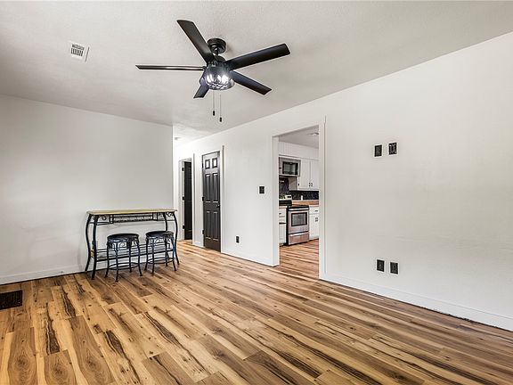 4th image of 22535 E War Eagle Rd