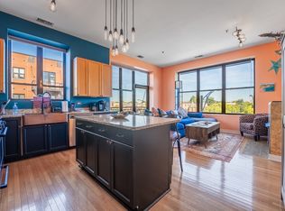 1 S Leavitt St UNIT 301, Chicago, IL 60612