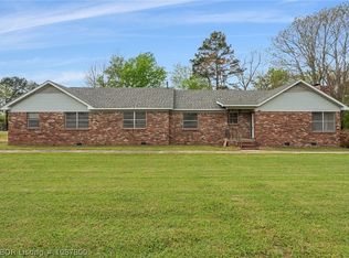 703 S Franklin St, Lavaca, AR 72941