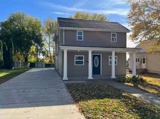 2210 2nd St, Peru, IL 61354