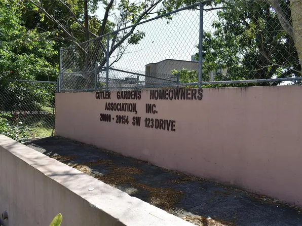 (undisclosed Address), Miami, FL 33177