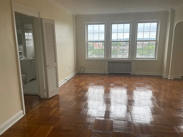 The Royal York Apartments — Photo 22