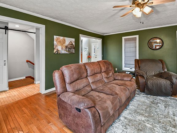 5th image of 3803 E Linwood Street