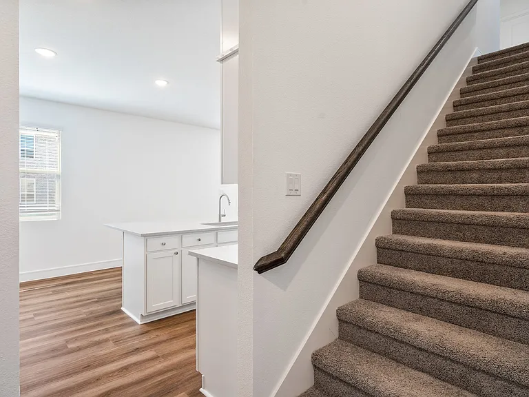 619 Sunflower Trl — Photo 18