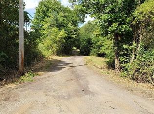 354 Hartzell School Rd, Fombell, PA 16123