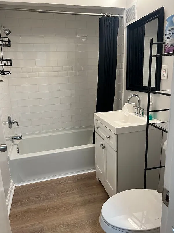 2 bed, 1.0 bath, 1040 sqft, $1,175 — Photo 2