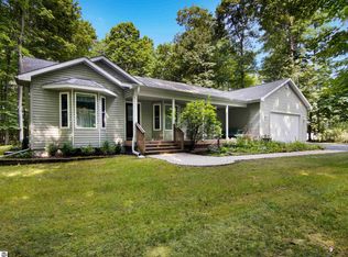 4687 Arbor Grove Dr, Traverse City, MI 49685