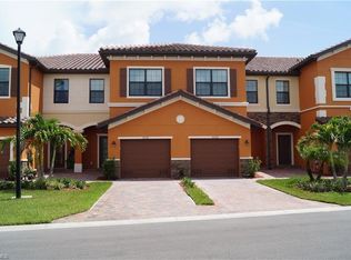 8090 Summerfield St, Fort Myers, FL 33919