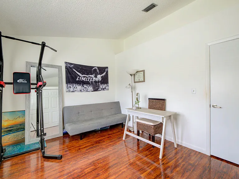 2900 Dorchester Ln #2900 — Photo 27