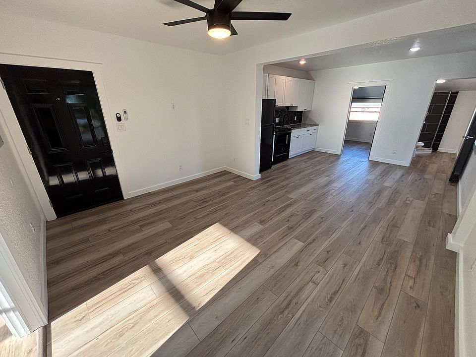 1st image of 150 S Nekoma Ave #D