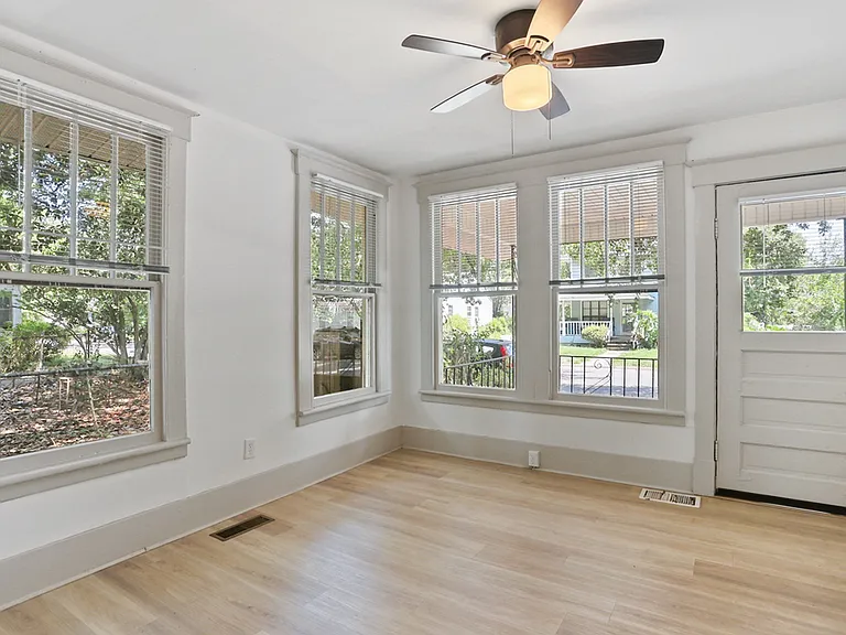 2219 Florida Ave — Photo 6
