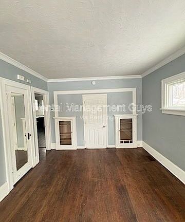 3rd image of 4126 Girard Ave N #1