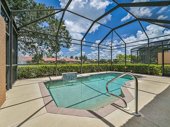 4th image of 15238 Cortona Way