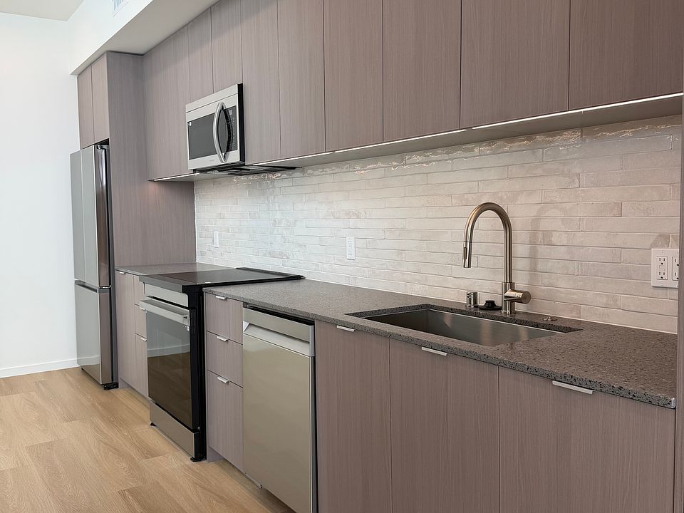 1st image of 5119 Colfax Ave #304