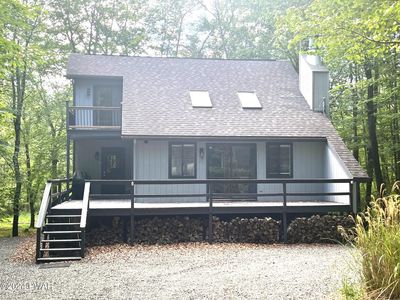10 Trap Ct, Lake Ariel, PA, 18436