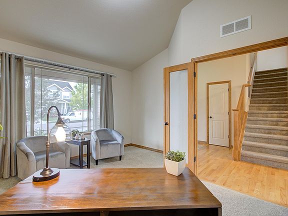 5th image of 1642 Glacier Ave