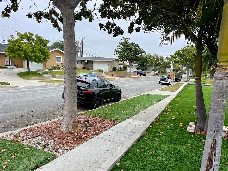 W Macarthur St — Photo 8