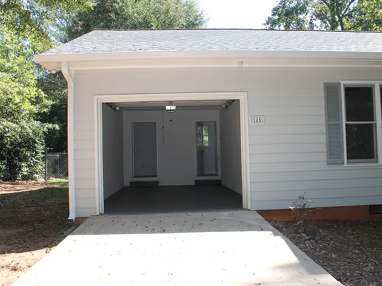 145 Hidden Timber Ct — Photo 14