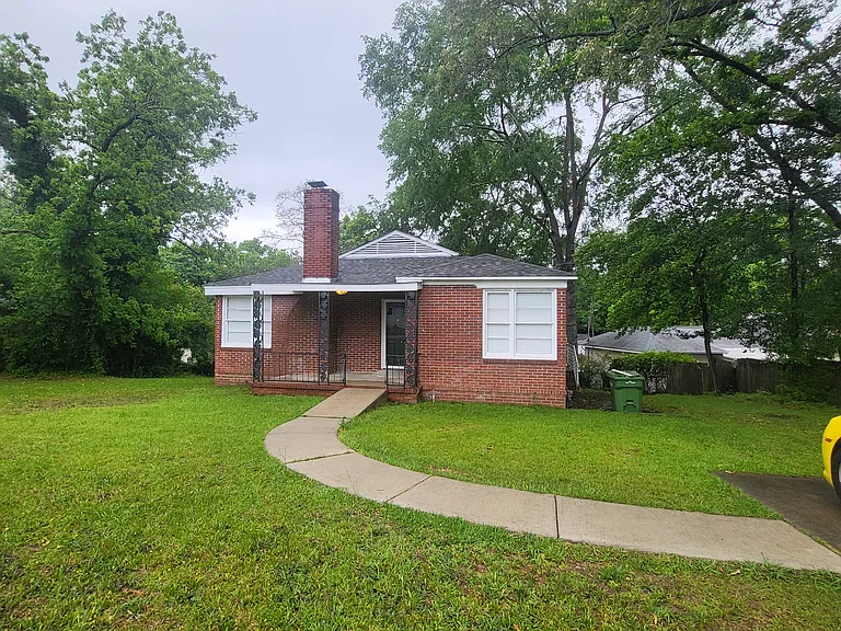 4015 Lakewood Dr — Photo 17