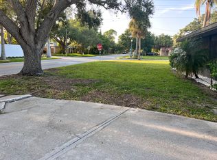 1901 S Shade Ave, Sarasota, FL 34239