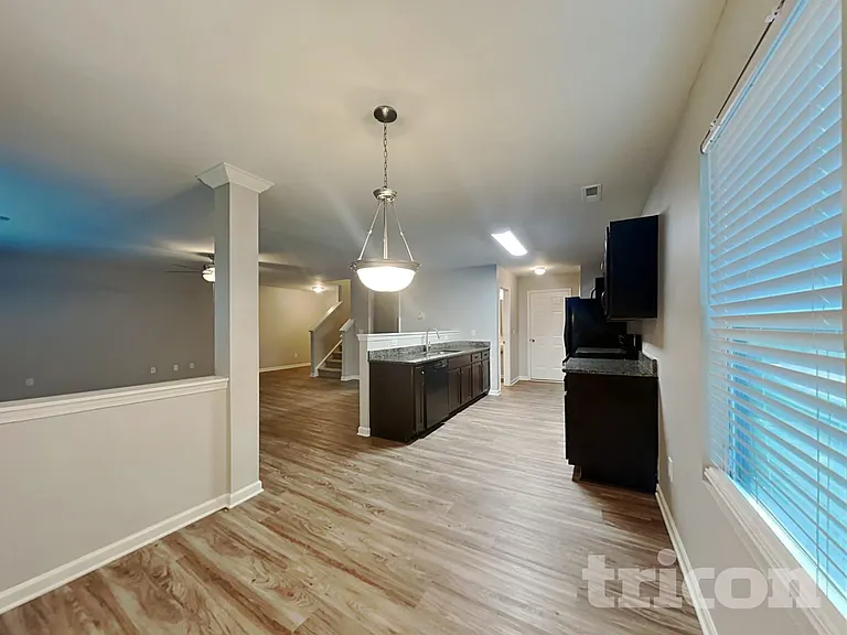 805 Alta Way — Photo 4