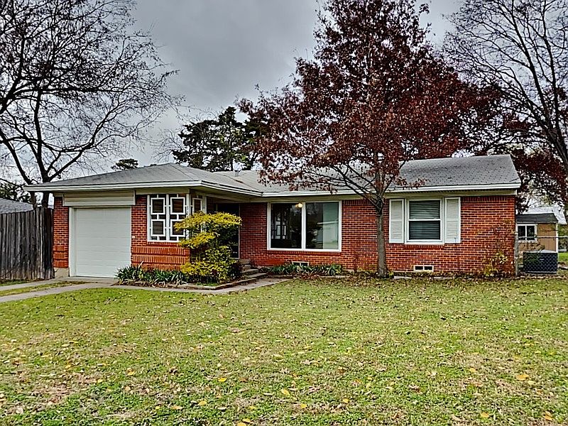 1st image of 307 Hillcrest Ave