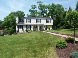 1513 High Knolls Dr, Pittsburgh, PA