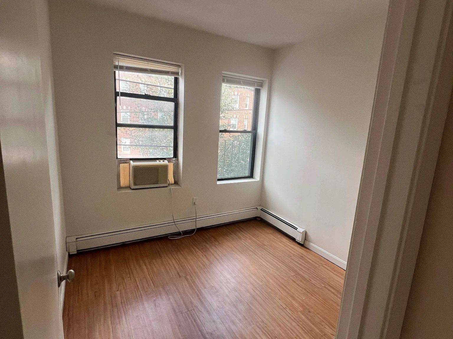 1 bed, 480 sqft, $2,300 — Photo 3