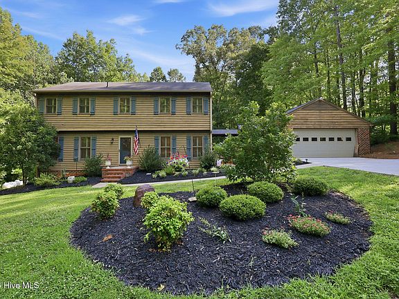 4th image of 1003 Scenic Drive