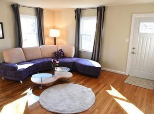613 N Greenbrier St, Arlington, VA 22203