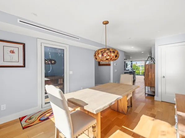 1076 River Road image 15 of 40