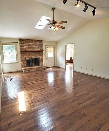 4th image of 5993 Gold Creek Dr