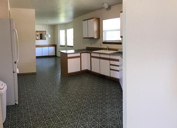 And has a dining area with built in buffet!