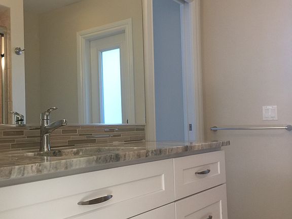 cabana bath w/tub shower