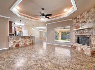 2001 Silver Spur, Belton, TX 76513