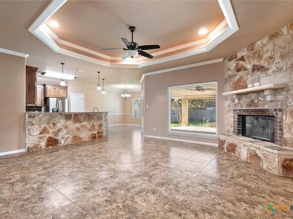 2001 Silver Spur, Belton, TX 76513