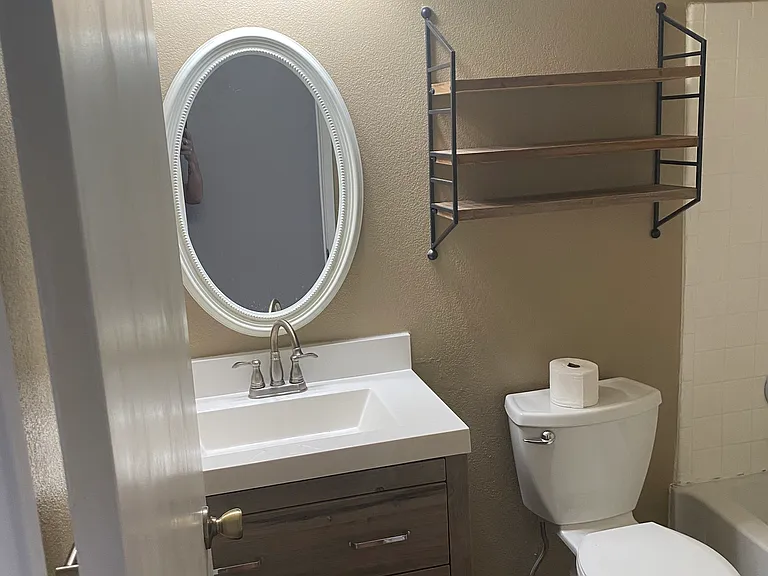 1460 Gamay Cir — Photo 8