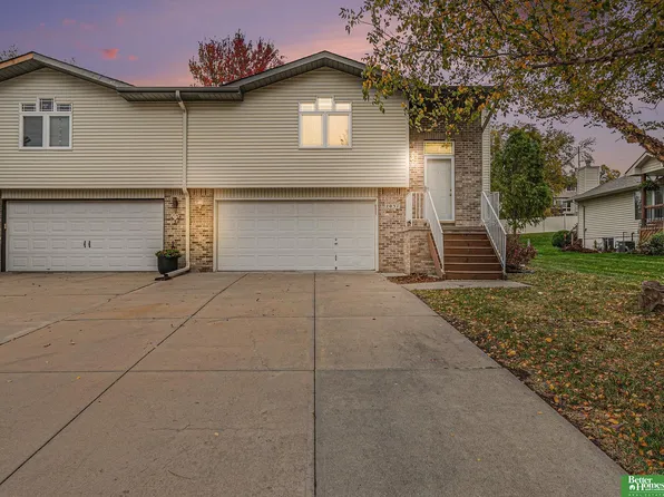 2037 N 153rd Ave, Omaha, NE 68116