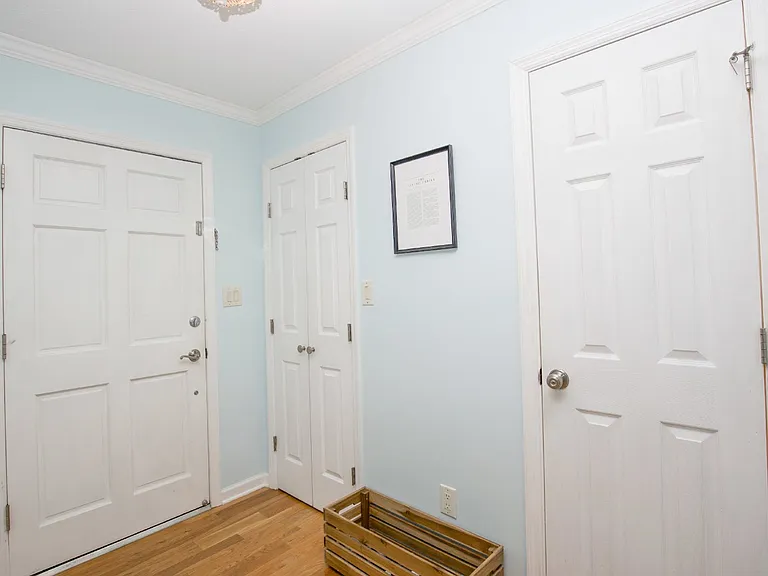 3421 Regiment Dr — Photo 2