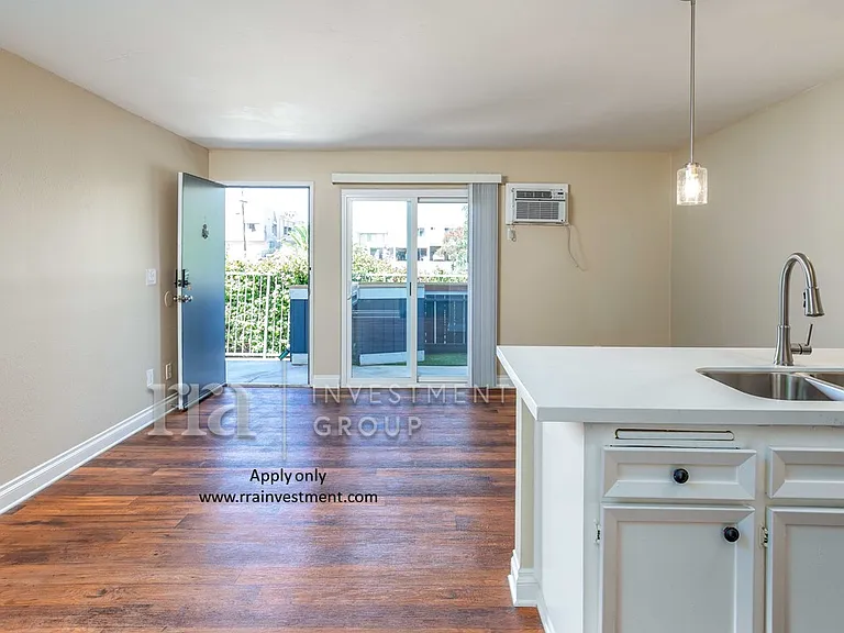 2407 Adams Ave #13 — Photo 7