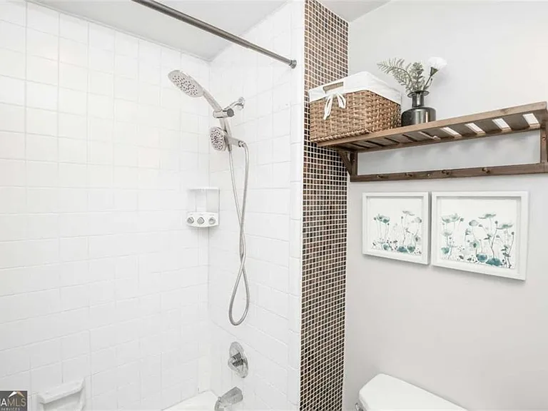 952 Myrtle St NE #2 — Photo 12