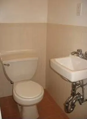 Rented by J Misrahi Realty Corp | media 38