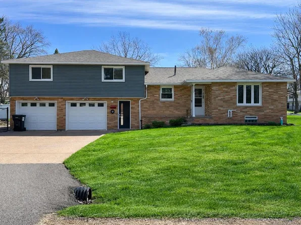 713 South MARYKNOLL AVENUE, Marshfield, WI 54449