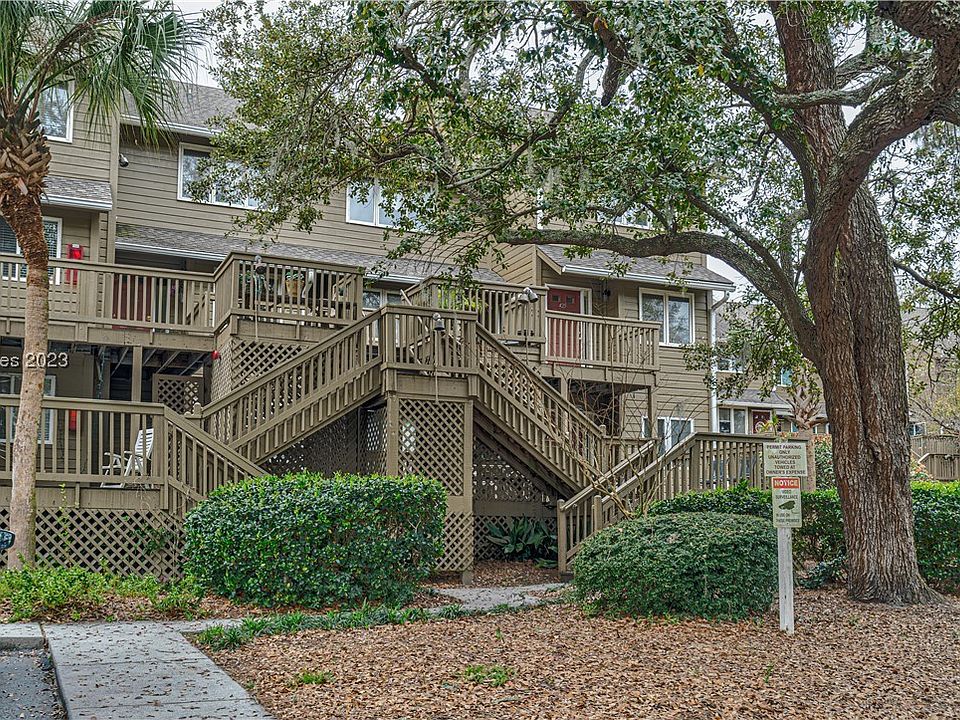 50 Yacht Cove Dr APT 425, Hilton Head Island, SC 29928 MLS 433338