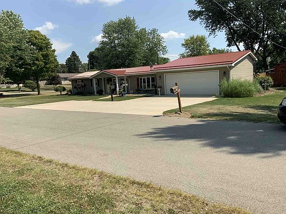 3rd image of 2131 W Candy Ln