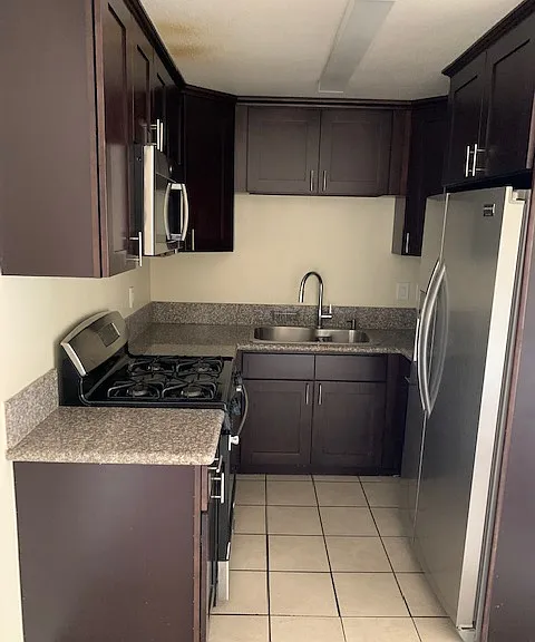 2555 Ulric St #B — Photo 3
