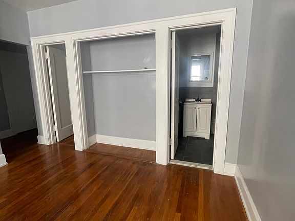 4th image of 213 S Harrison St #3