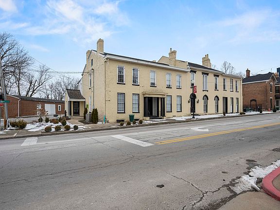 3rd image of 217 S Main St